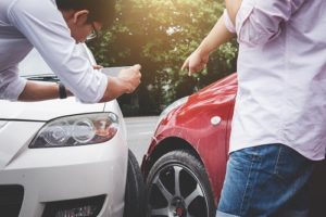 Should I Get an Attorney After a Car Accident - Glendale Car Accident Attorneys